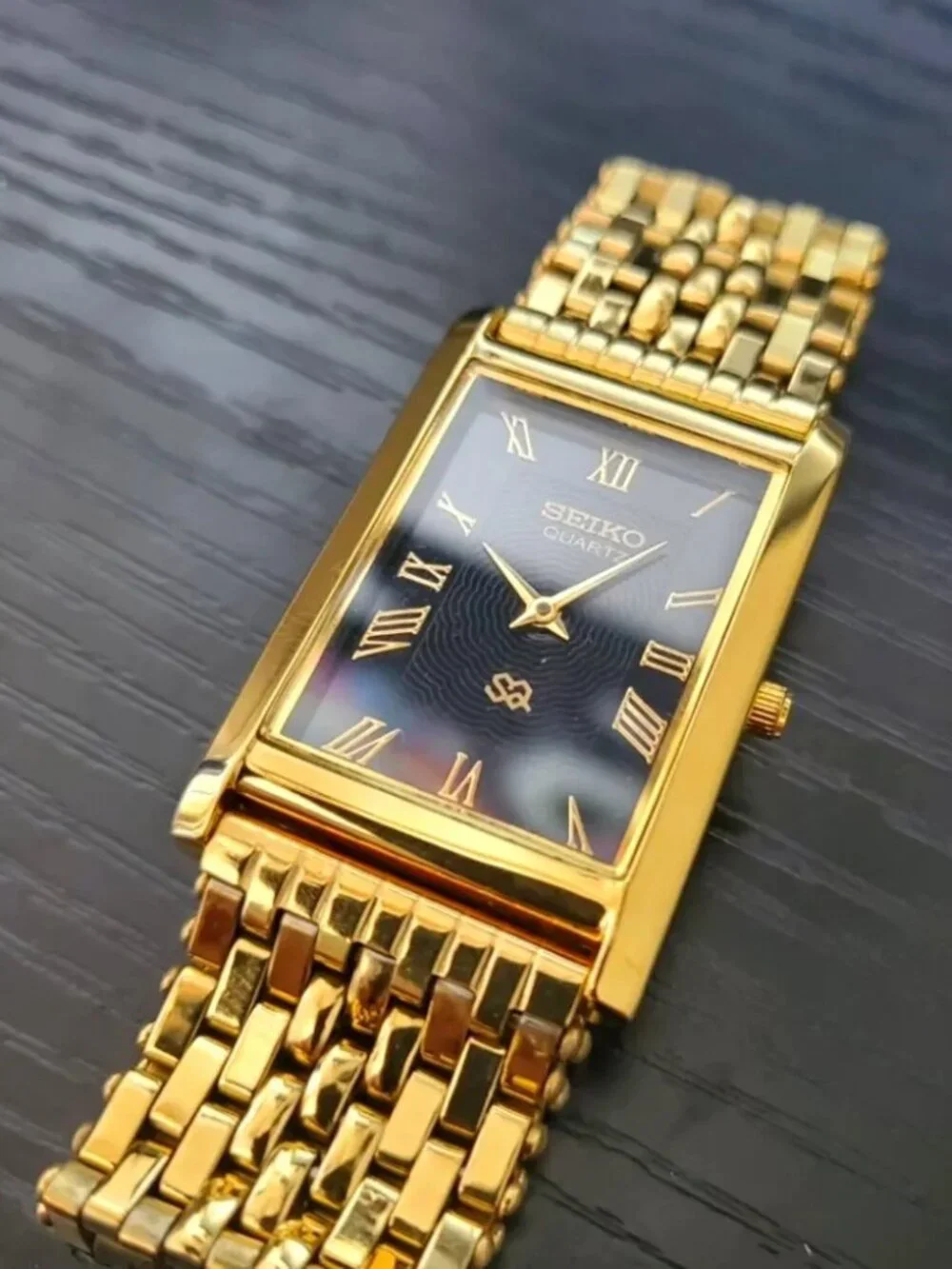 💁🏽‍♂️‎ RARE - Vintage Seiko Slim Tank Quartz Men's Gold Bracelet